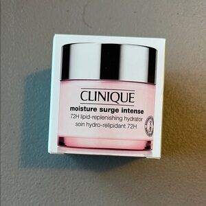 Clinique Moisture Surge Intense